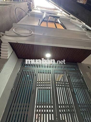 NGÕ VĂN HƯƠNG - VỊ TRÍ ĐẸP - HAI MẶT NGÕ • GẦN PHỐ • MỚI ĐẸP Ở NGAY