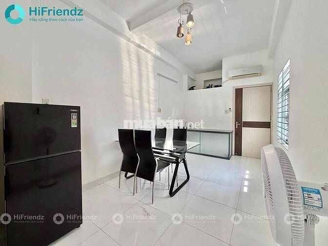 Căn hộ mini Full nội thất có Ban công tách bếp Mặt tiền Nguyễn Trãi Q5