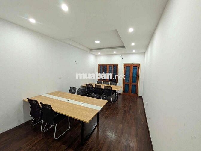 CHO THUÊ VĂN PHÒNG RỘNG GIÁP MẶT ĐƯỜNG HOÀNG QUỐC VIỆT