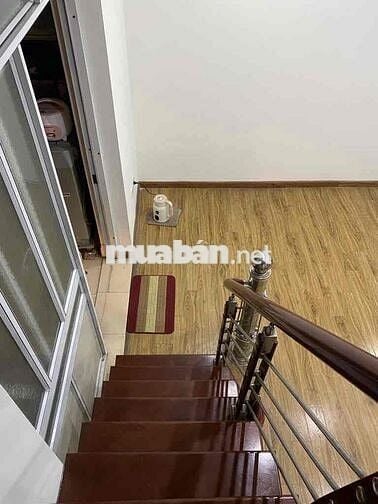 TẬP THỂ VĂN MIẾU QUỐC TỬ GIÁM DT 35 /90M  GIÁ 4,15TỶ