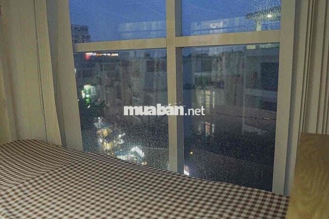 Ký Túc Xá Bình Thạnh Nhà 5 tầng ( có thang máy )