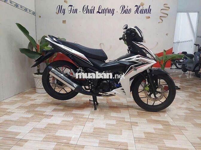 Cần bán Winner V1