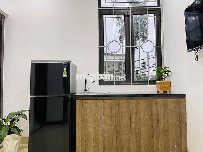 Cho thuê căn hộ 2 phòng ngủ ngay Mỹ An- Gần Biển