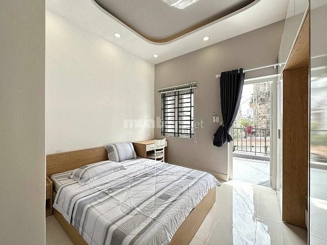 Chủ kẹt vốn bán nhà Đường Phạm Văn Chí Quận 6 ,70m2 Giá 2ty780 lh Vân