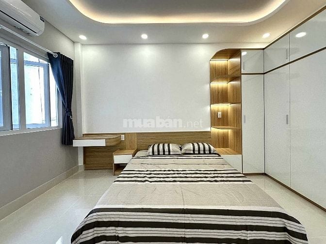 Chủ kẹt vốn bán nhà Đường Phạm Văn Chí Quận 6 ,70m2 Giá 2ty780 lh Vân