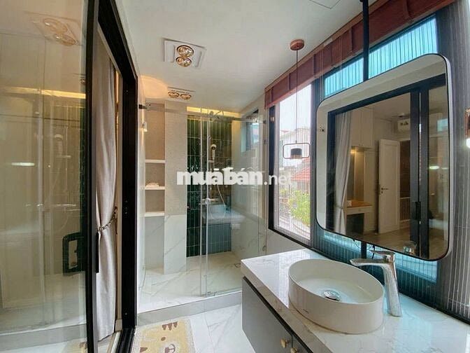 GĐ Cần bán nhà riêng TÔN ĐỨC THẮNG 5T DT 27M 90M ra phố bán nhỉnh 6 tỷ