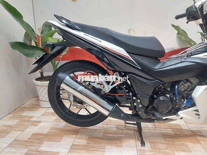 Cần bán Winner V1