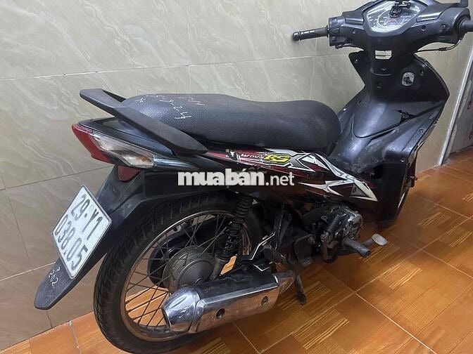 xe hon  đa  2011 máy êm