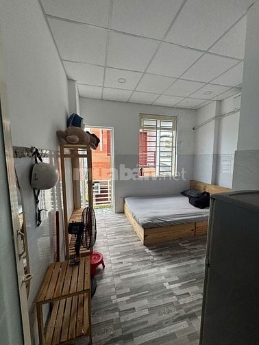 Cho thuê phòng Gò Vấp đầy đủ nội thất, có ban công rộng