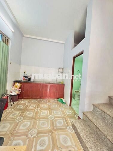 Nhà gần Eaon Tân Phú hẽm 5m dt 32m2 vuông giá 4,1 tỷ thương lượng