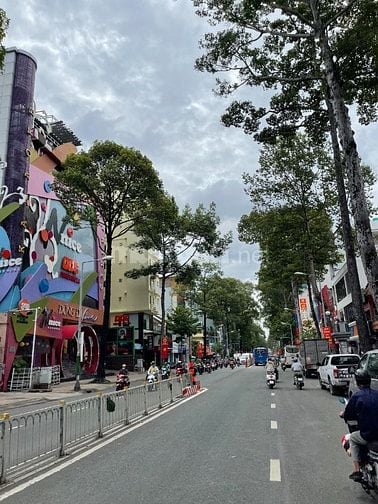 Nhà MT M410 Trần Hưng Q5 (2 chiều). DT 4.2x20.8m, 6 tầng. Giá 33.6 tỷ