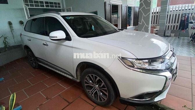 Mitsubishi Outlander 2019 2.0 CVT - 140000 km