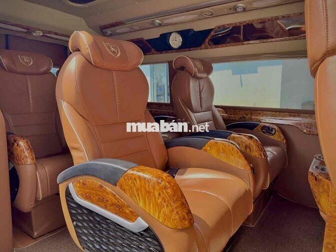 Ford Transit 2018 16 Chỗ 2.4 Diesel   - 133000 km