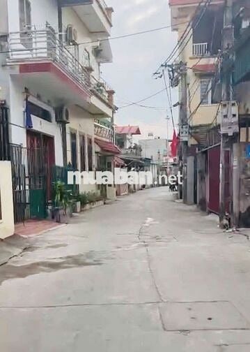 CẦN TIỀN BÁN ĐẤT THƯỜNG TÍN GẤP