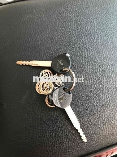 cần bán lead 2012