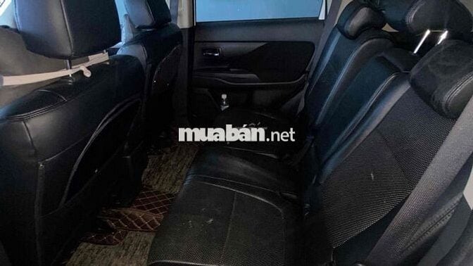 Mitsubishi Outlander 2019 2.0 CVT - 140000 km