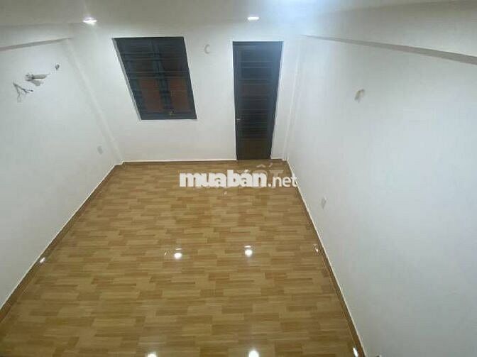 Nhà ngay Đại Học Công Thương hẽm 5m thông giá 2,85 tỷ