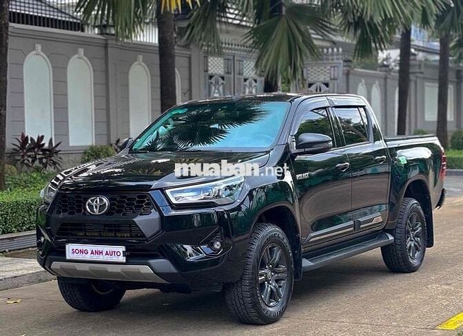 Toyota Hilux 2024 - SIÊU LƯỚT - 1 CHỦ