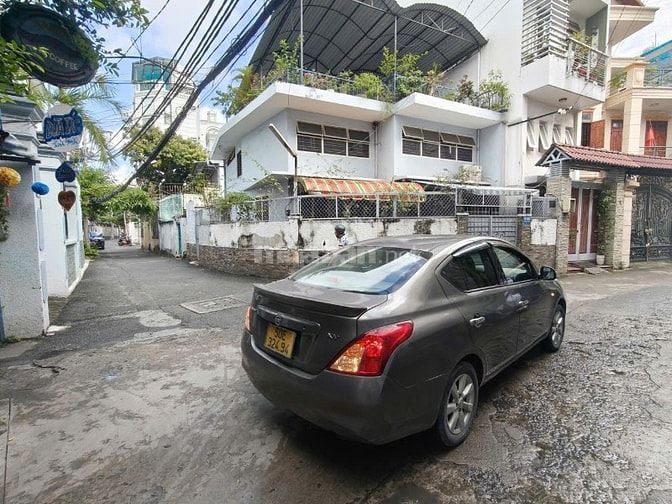 Cần bán nhà hẻm 42 Hoàng Hoa Thám p7 Bình Thạnh. 140 m2