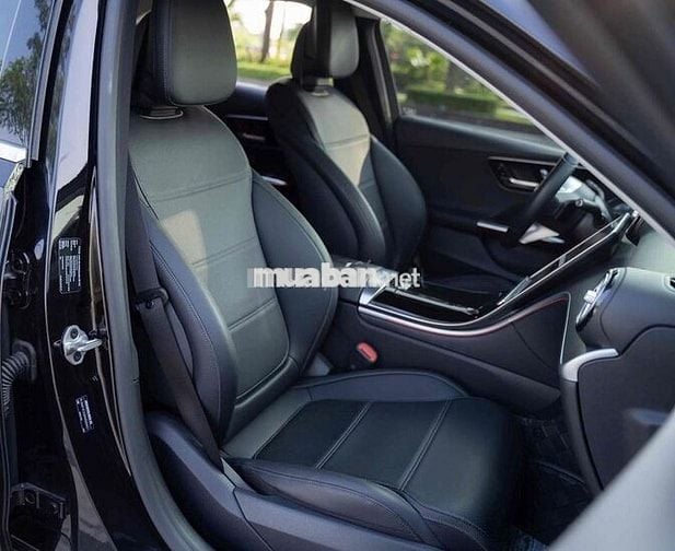 Mercedes Benz C Class 2022 C200 Avantgarde - 36000