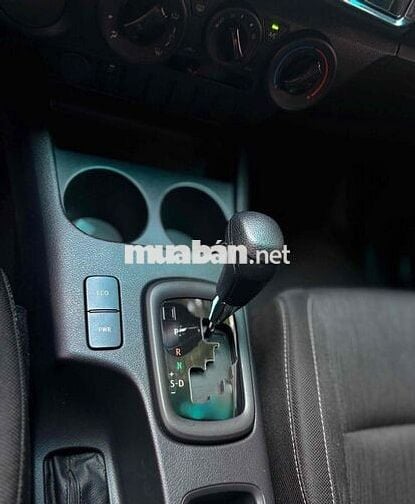 Toyota Hilux 2024 - SIÊU LƯỚT - 1 CHỦ