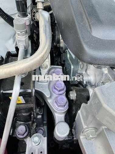 Toyota Camry 2.5 HEV Top 2025 - 8000km