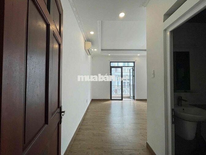 Cho thuê hệ thống CHDV Full NT từ a-á trung tâm Q7, sát PMH, quận 4, 1