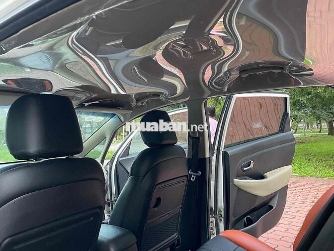 Kia Rondo 2.0GAT 2017 Trắng Xe 1 Chủ Đi chuẩn km