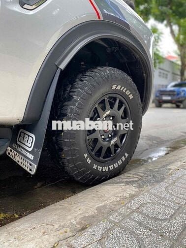 Ford Ranger 2023 XLS 2.0 4x2 AT đăng ký 2024