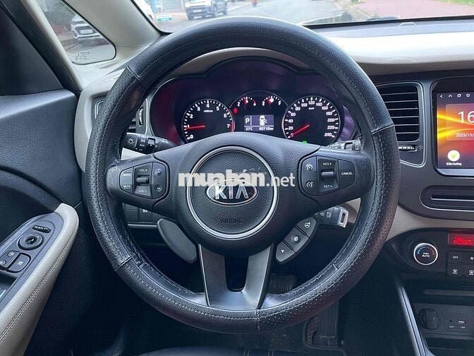 Kia Rondo 2.0GAT 2017 Trắng Xe 1 Chủ Đi chuẩn km