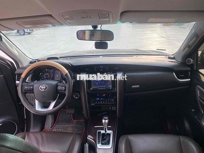 Toyota Fortuner 2016 2.7V 4x2 - 101000 km