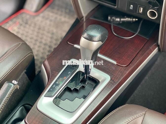 Toyota Fortuner 2016 2.7V 4x2 - 101000 km