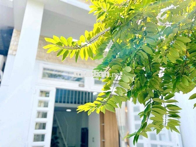 DUPLEX RIÊNG BIỆT - CÓ SÂN VƯỜN RỘNG - FULL NỘI THẤT