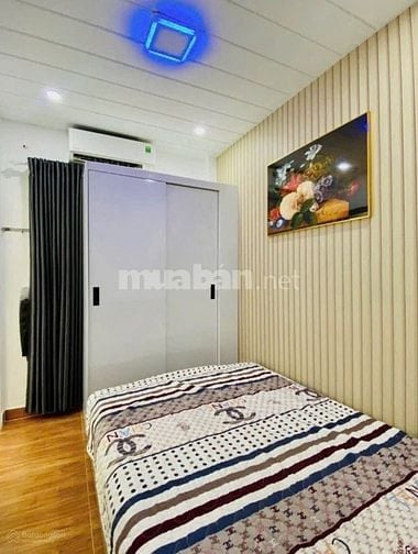 Bán nhà Bến Vân Đồn, Q4 khu vực giáp Q1 giá 1tỷ850 diện tích 48m2 