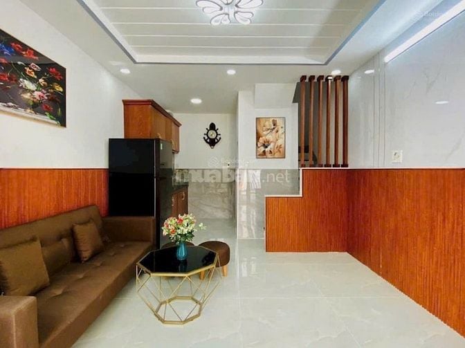 Bán nhà Bến Vân Đồn, Q4 khu vực giáp Q1 giá 1tỷ850 diện tích 48m2 