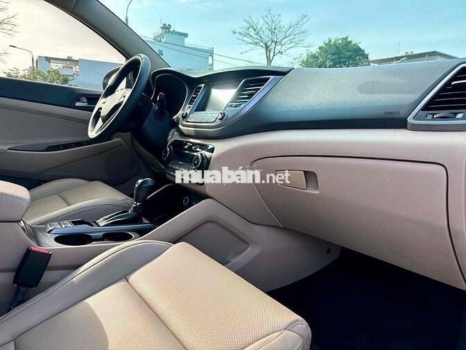 Hyundai Tucson 2018 2.0 AT - 82000 km