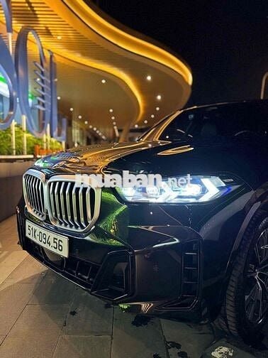 BMW X5 2023 xDrive40i M Sport - 11800 km