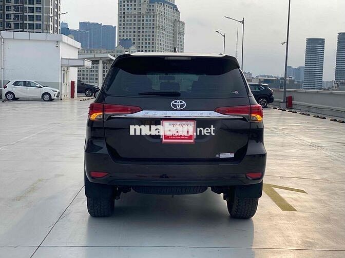 Toyota Fortuner 2016 2.7V 4x2 - 101000 km