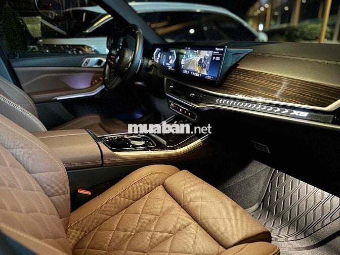 BMW X5 2023 xDrive40i M Sport - 11800 km