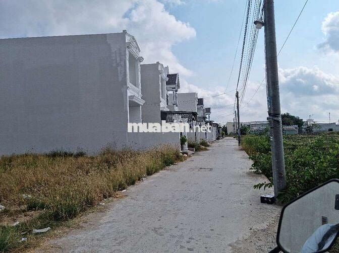 cần bán 90m² full thổ cư thuộc khu phố kim điền, cần giuộc