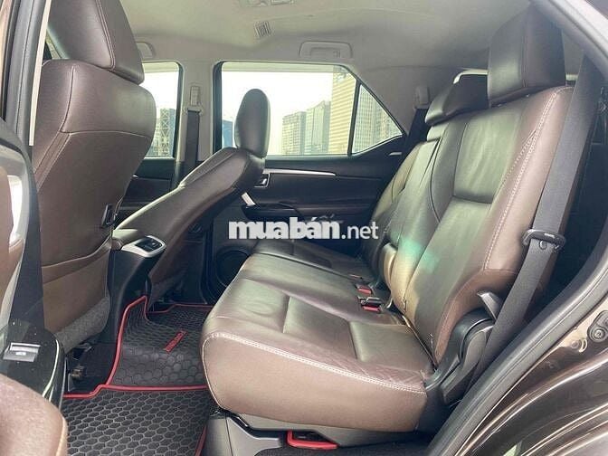 Toyota Fortuner 2016 2.7V 4x2 - 101000 km