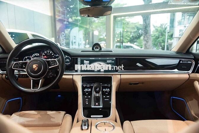 LONG ANH AUTO về Porsche Panamera model 2019