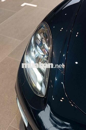 LONG ANH AUTO về Porsche Panamera model 2019