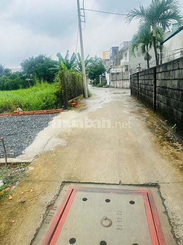C/c bán lô 5x23m2, 103m2 thổ cư, 1 sẹc T.Tr Tân Hiệp, sát TT Hóc Môn 