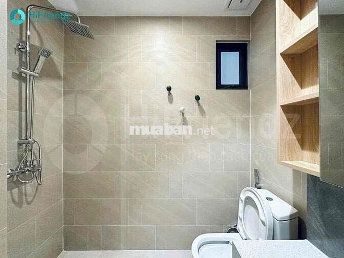 Căn Hộ Ban Công Máy Giặt Riêng Nguyễn Gia Trí Bình Thạnh Gần Hàng Xanh