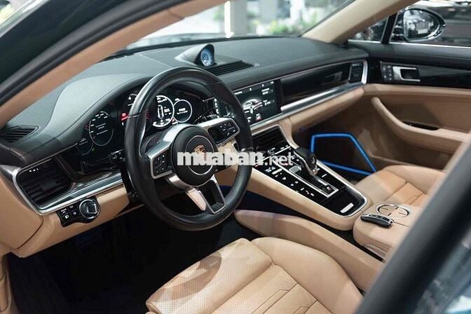 LONG ANH AUTO về Porsche Panamera model 2019