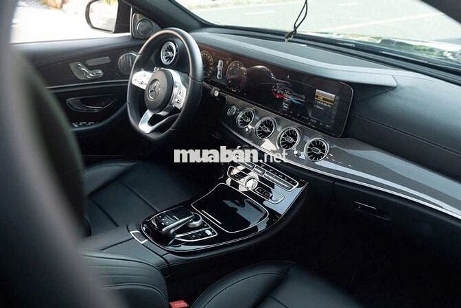 Mercedes Benz E300 AMG 2019 - Hỗ Trợ Vay Tối Đa