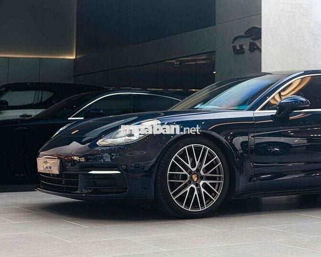 LONG ANH AUTO về Porsche Panamera model 2019