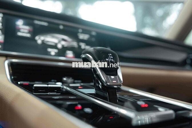 LONG ANH AUTO về Porsche Panamera model 2019