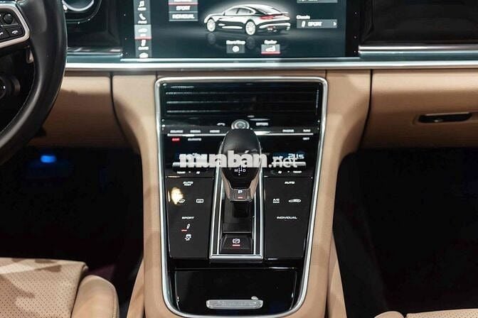 LONG ANH AUTO về Porsche Panamera model 2019